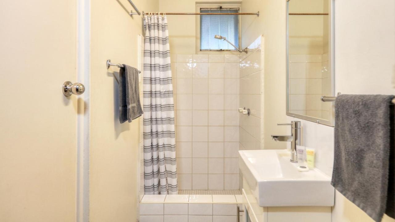 Hamilton Hume Motor Inn Yass Extérieur photo
