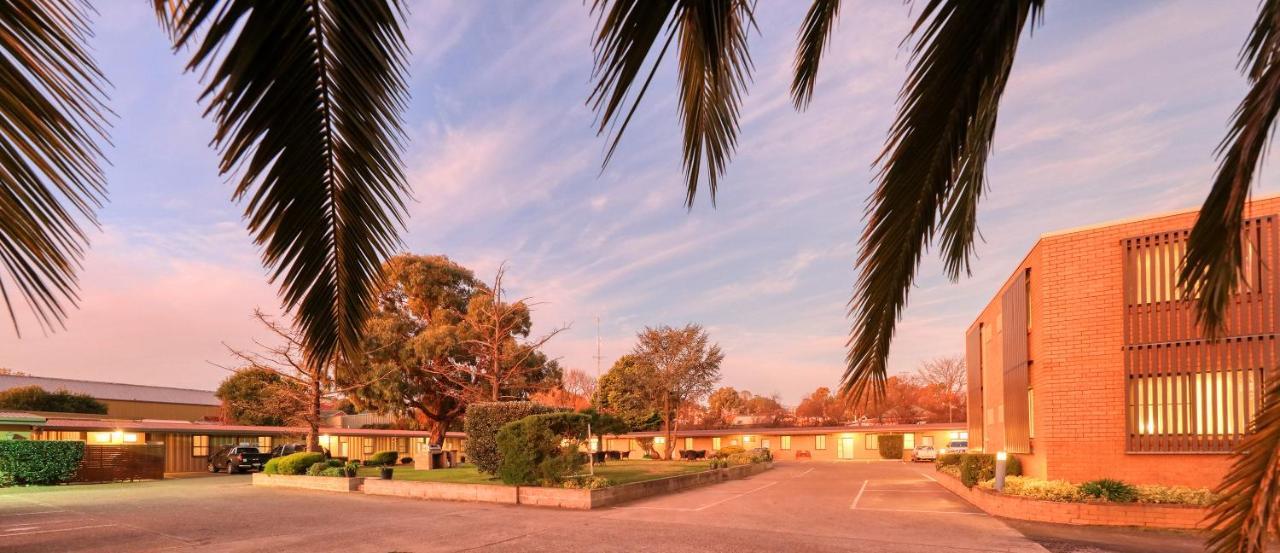 Hamilton Hume Motor Inn Yass Extérieur photo